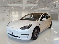 Bianco Usata 2021 Tesla Model 3 Tre volumi | 27.750 € (Buon prezzo)