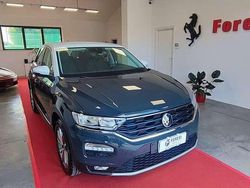 Grigio / tetto bianco Usata 2021 VW T-Roc Style SUV | 16.900 € (Buon prezzo)