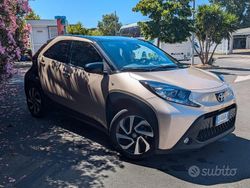 Beige Usata 2023 Toyota Aygo X SUV | 13.000 € (Ottimo prezzo)