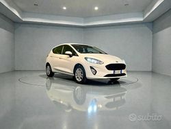 Bia Usata 2020 Ford Fiesta Business Edition Tre volumi | 12.500 € (Cara)
