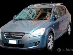 Grigio Usata 2007 Kia Ceed Due volumi | 1300 € (Cara)
