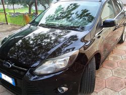 Nero Usata 2012 Ford Focus Titanium Tre volumi | 4900 € (Buon prezzo)