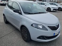 Usata 2021 Lancia Ypsilon Due volumi | 9800 € (Buon prezzo)