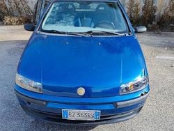 Blu Usata 2002 Fiat Punto Due volumi | 800 € (Ottimo prezzo)