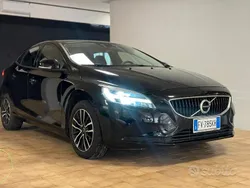 Nero Usata 2019 Volvo V40 R-Design Station wagon | 13.500 € (Buon prezzo)