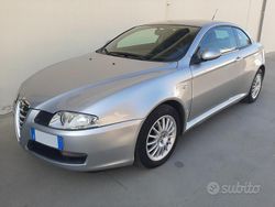 Grigio Usata 2006 Alfa Romeo GT Coupé | 3700 € (Buon prezzo)