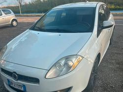 Bianco Usata 2009 Fiat Bravo Sport Due volumi | 2500 € (Buon prezzo)