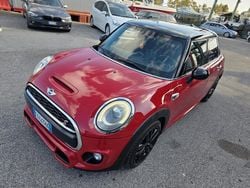 Rosso Usata 2016 Mini John Cooper Works Due volumi | 9900 € (Molto cara)