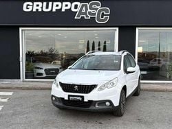 Bianco Usata 2016 Peugeot 2008 Active SUV | 8950 € (Ottimo prezzo)