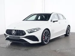 Bianco polare Usata 2024 Mercedes A35 AMG Advanced Plus Tre volumi | 43.990 € (Super prezzo)