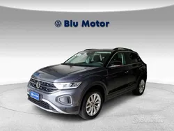 Nuova 2025 VW T-Roc Life SUV | 26.500 € (Ottimo prezzo)