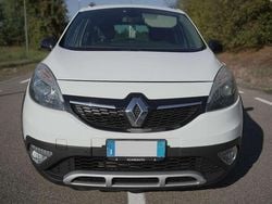 Usata 2014 Renault Scénic III Monovolume | 4300 € (Buon prezzo)