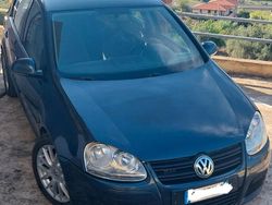 Usata 2006 VW Golf V GTD Tre volumi | 3700 € (Buon prezzo)