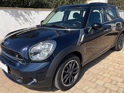 Blu Usata 2016 Mini Cooper SD Countryman Business SUV | 12.500 € (Cara)
