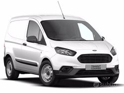 Bianco Usata 2017 Ford Transit Trend Tre volumi | 14.200 € (Molto cara)
