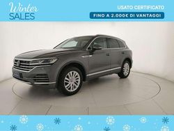 Silizium grey metallizzato Usata 2020 VW Touareg Atmosphere SUV | 38.900 € (Ottimo prezzo)