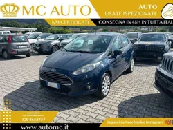 Blu Usata 2015 Ford Fiesta Due volumi | 4999 € (Buon prezzo)