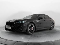 Nero Usata 2025 BMW 520 M Sport Tre volumi | 59.900 €
