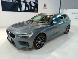 Grigio Usata 2019 Volvo V60 Business Edition Station wagon | 20.900 € (Cara)