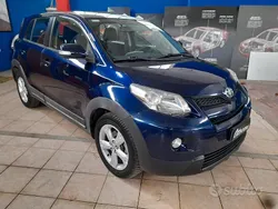 Usata 2009 Toyota Urban Cruiser SUV | 5900 € (Ottimo prezzo)