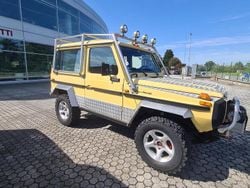 Giallo Usata 1986 Mercedes G300 SUV | 15.500 €