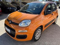 Arancione Usata 2021 Fiat Panda Easy Tre volumi | 9500 € (Buon prezzo)