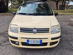 Giallo Usata 2008 Fiat Panda Tre volumi | 2800 € (Buon prezzo)