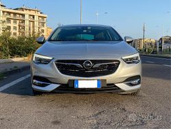 Grigio Usata 2017 Opel Insignia Sport Tre volumi | 13.990 € (Buon prezzo)