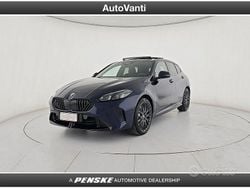 Blu Nuova 2025 BMW 118 M Sport Due volumi | 44.900 €
