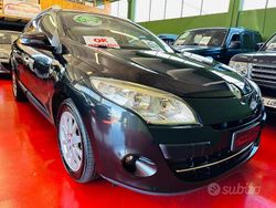 Nero Usata 2011 Renault Mégane GT Line GT-Line Tre volumi | 4400 € (Buon prezzo)