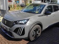 Grigio Usata 2024 Peugeot 2008 Allure SUV | 16.450 € (Ottimo prezzo)