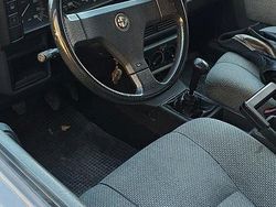 Grigio Usata 1988 Alfa Romeo 75 Tre volumi | 8000 €