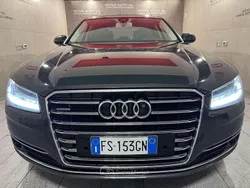 Grigio Usata 2017 Audi A8 Ambiente Tre volumi | 27.500 € (Ottimo prezzo)