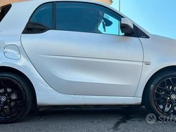 Usata 2017 Smart ForTwo Coupé Due volumi | 10.500 € (Ottimo prezzo)