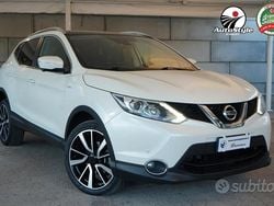 Bianco Usata 2014 Nissan Qashqai Tekna SUV | 9400 € (Buon prezzo)
