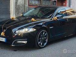 Nero Usata 2015 Jaguar XF R-Sport Tre volumi | 11.000 € (Buon prezzo)