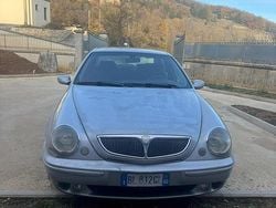 Grigio Usata 2000 Lancia Lybra Tre volumi | 1400 € (Buon prezzo)