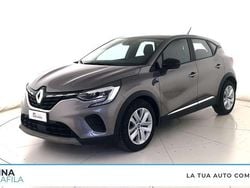 Grigio scuro Usata 2021 Renault Captur Zen SUV | 13.900 € (Buon prezzo)