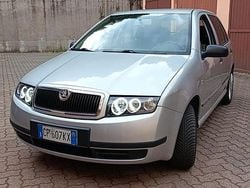Argento Usata 2004 Skoda Fabia Comfort Due volumi | 3500 €