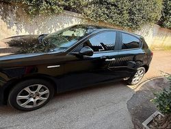 Usata 2012 Alfa Romeo Giulietta Exclusive Due volumi | 4500 € (Super prezzo)