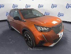 Arancione Usata 2023 Peugeot 2008 Allure SUV | 14.490 € (Ottimo prezzo)