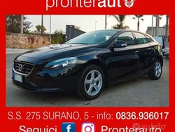Nero Usata 2015 Volvo V40 Momentum Station wagon | 10.900 € (Buon prezzo)
