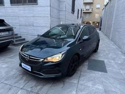 Verde Usata 2017 Opel Astra OPC Tre volumi | 9300 € (Buon prezzo)