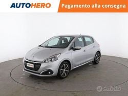Grigio Usata 2016 Peugeot 208 Due volumi | 9399 € (Buon prezzo)