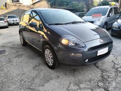 Grigio Usata 2015 Fiat Punto Lounge Due volumi | 5500 € (Buon prezzo)