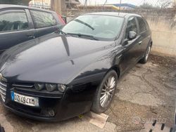 Nero Usata 2009 Alfa Romeo 159 Station wagon | 600 € (Super prezzo)