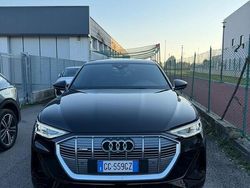 Usata 2022 Audi e-tron S-Line SUV | 50.000 € (Molto cara)