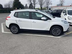 Usata 2014 Peugeot 2008 Active SUV | 7700 € (Cara)