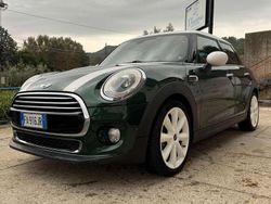 Verde Usata 2015 Mini Cooper D Business Due volumi | 9500 € (Cara)