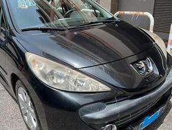 Nero Usata 2008 Peugeot 207 Due volumi | 1700 € (Ottimo prezzo)